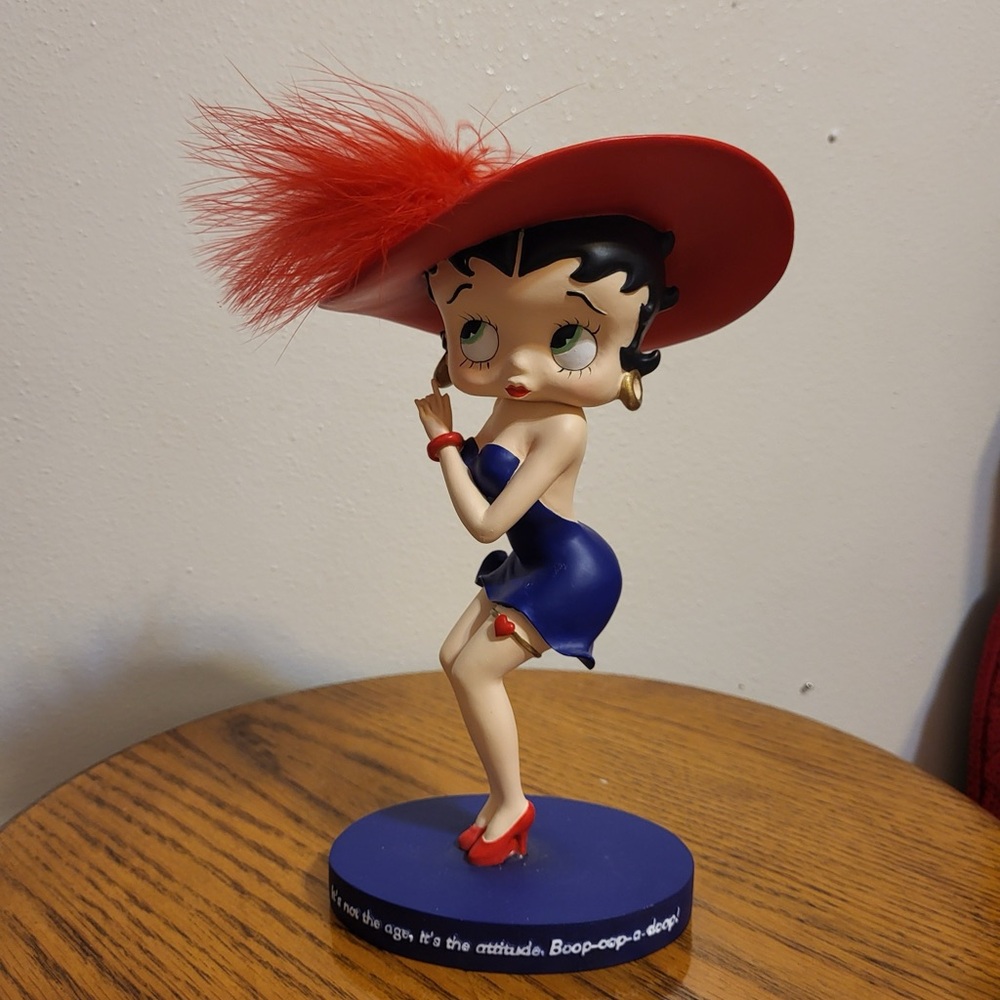 Figurine